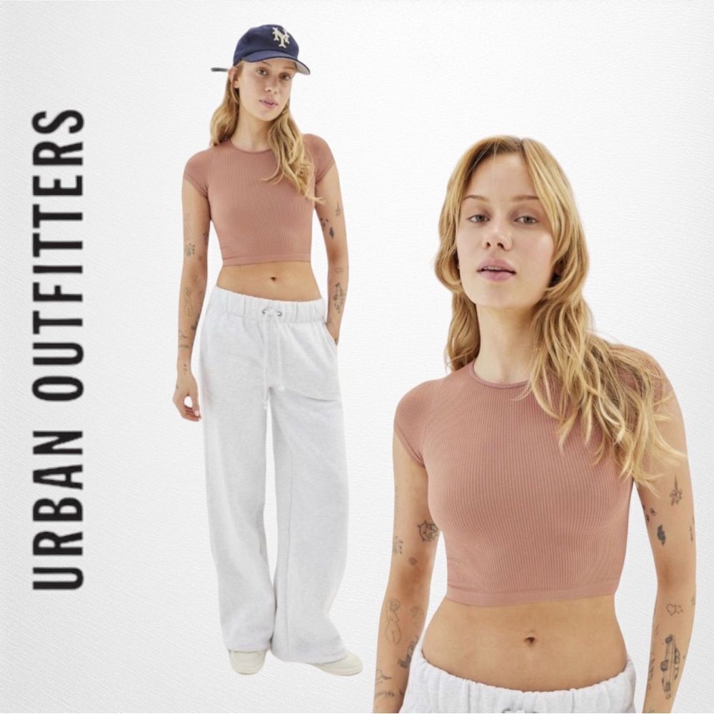 NEW Out From Under UO Urban Outfitters Everyday Seamless Ribbed Shirt Tee M L